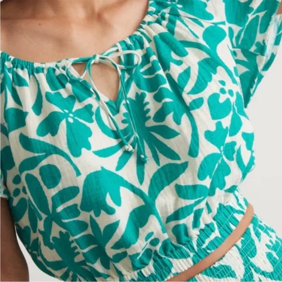 Marine Layer Tiana Cropped Blouse Spruce Flora XS NWT - Picture 3 of 8